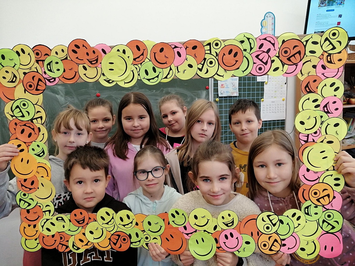 Tydzień dbania o relacje w SP w Lipnikach [05.12.2023] - zdjęcie #32 - eOstroleka.pl