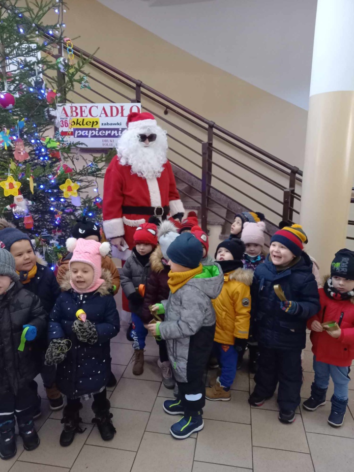 Choinka na ludowo z Krainą Misiów [05.12.2023] - zdjęcie #47 - eOstroleka.pl