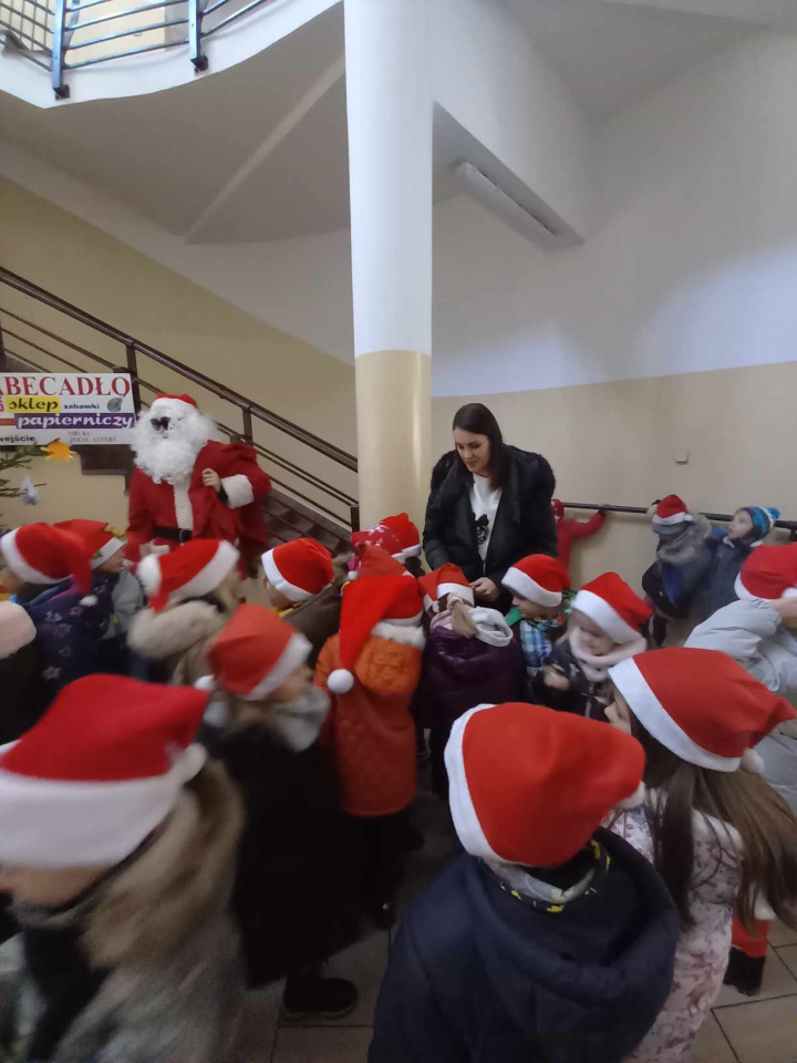 Choinka na ludowo z Krainą Misiów [05.12.2023] - zdjęcie #29 - eOstroleka.pl