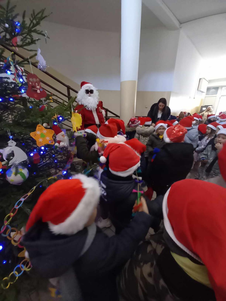 Choinka na ludowo z Krainą Misiów [05.12.2023] - zdjęcie #21 - eOstroleka.pl