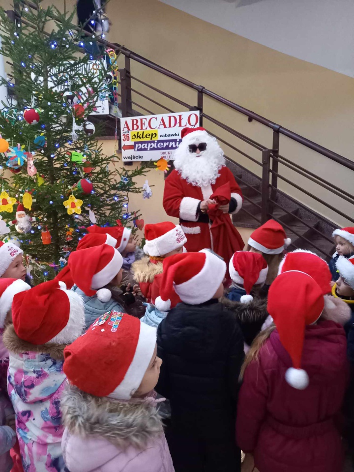 Choinka na ludowo z Krainą Misiów [05.12.2023] - zdjęcie #19 - eOstroleka.pl