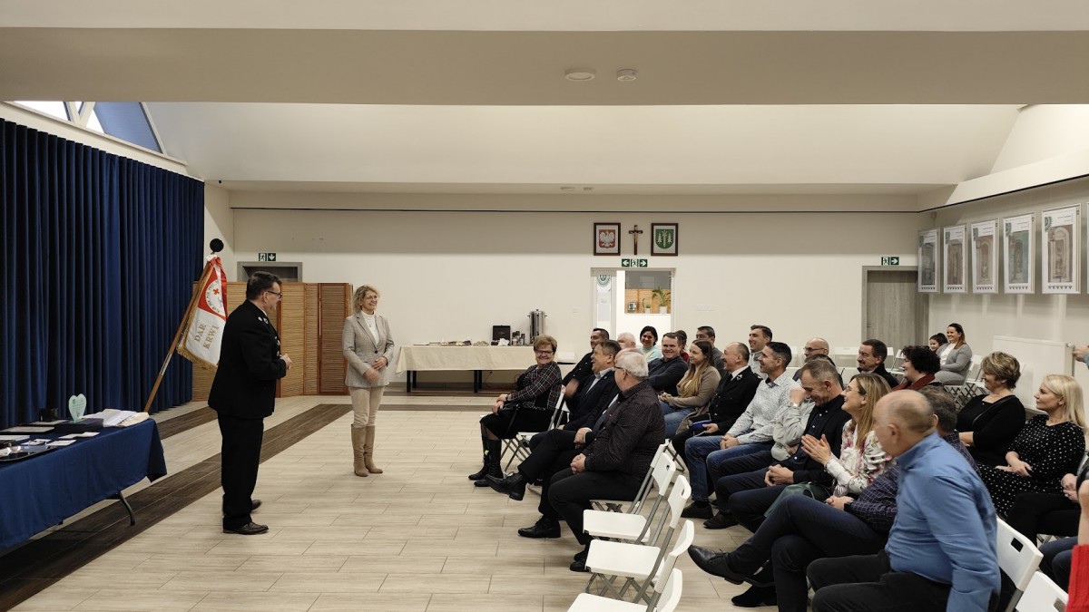 Mikołajkowe spotkanie Klubu HDK w Łysych - zdjęcie #12 - eOstroleka.pl