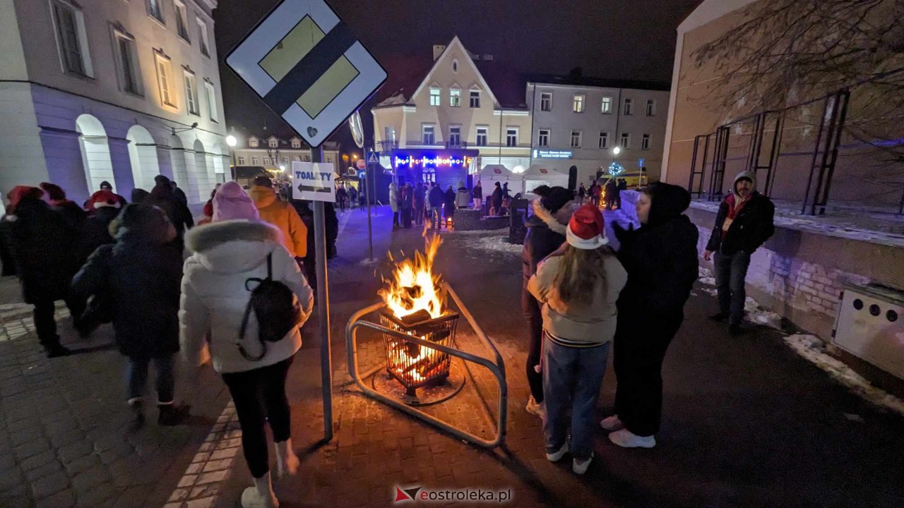 Kurpiowski Jarmark Bożonarodzeniowy w Ostrołęce [6.12.2023] - zdjęcie #19 - eOstroleka.pl