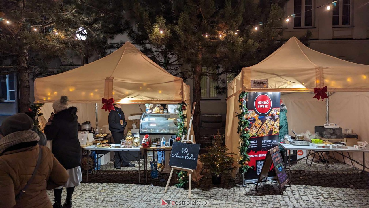 Kurpiowski Jarmark Bożonarodzeniowy w Ostrołęce [6.12.2023] - zdjęcie #10 - eOstroleka.pl
