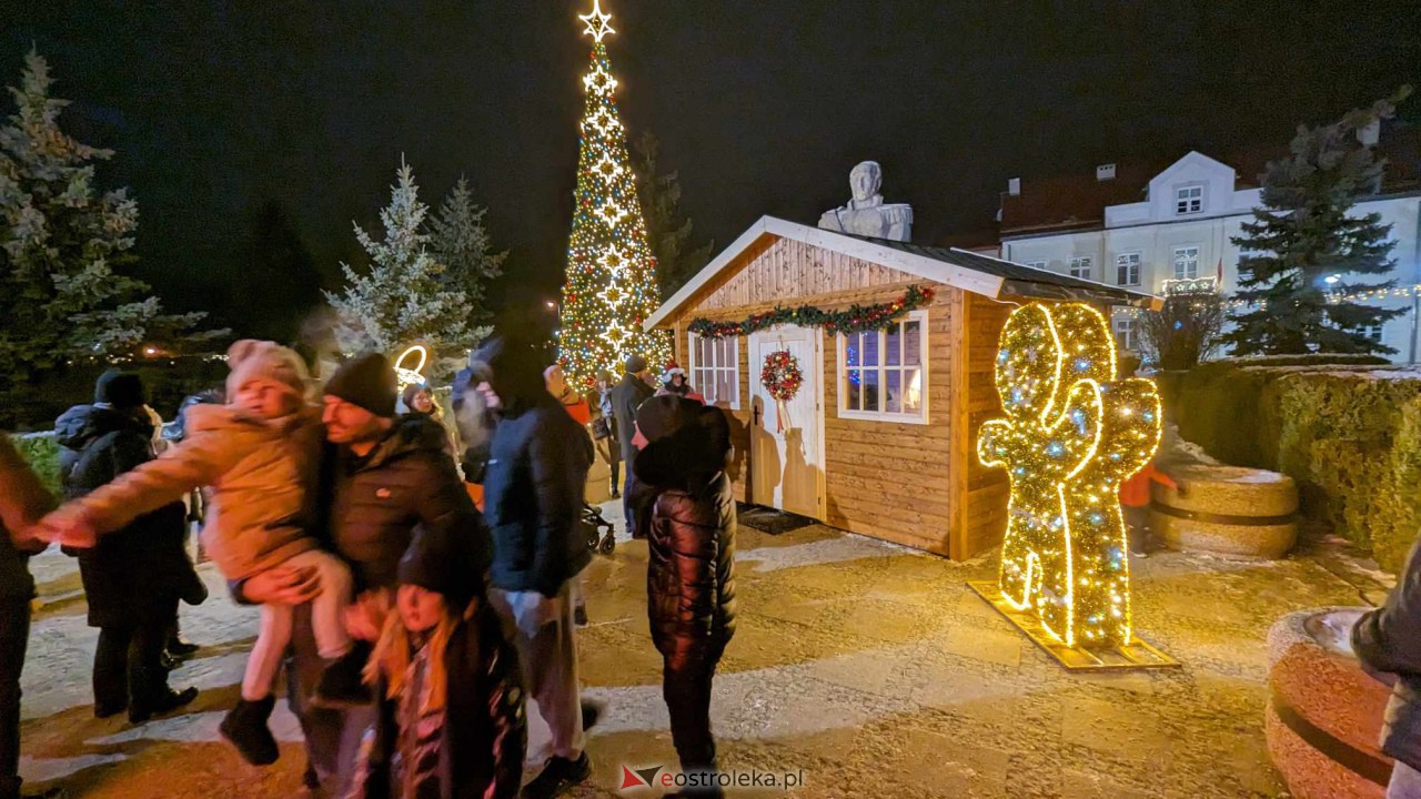 Kurpiowski Jarmark Bożonarodzeniowy w Ostrołęce [6.12.2023] - zdjęcie #7 - eOstroleka.pl