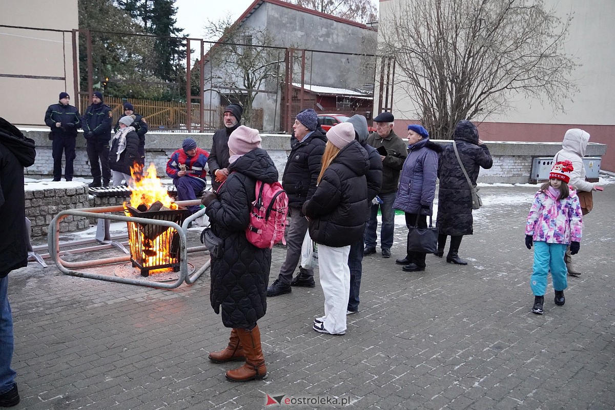 Kurpiowski Jarmark Bożonarodzeniowy w Ostrołęce [6.12.2023] - zdjęcie #46 - eOstroleka.pl