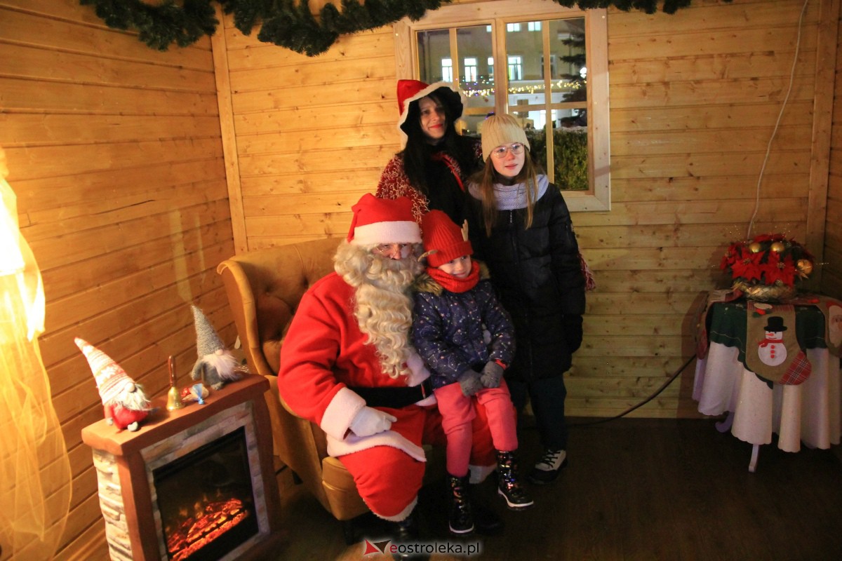 Święty Mikołaj przyjechał do Ostrołęki! [06.12.2023] - zdjęcie #67 - eOstroleka.pl