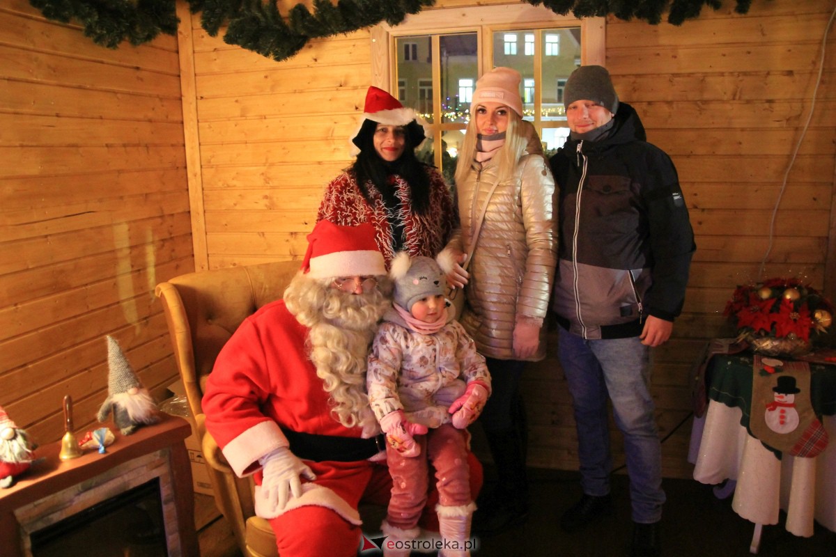 Święty Mikołaj przyjechał do Ostrołęki! [06.12.2023] - zdjęcie #59 - eOstroleka.pl