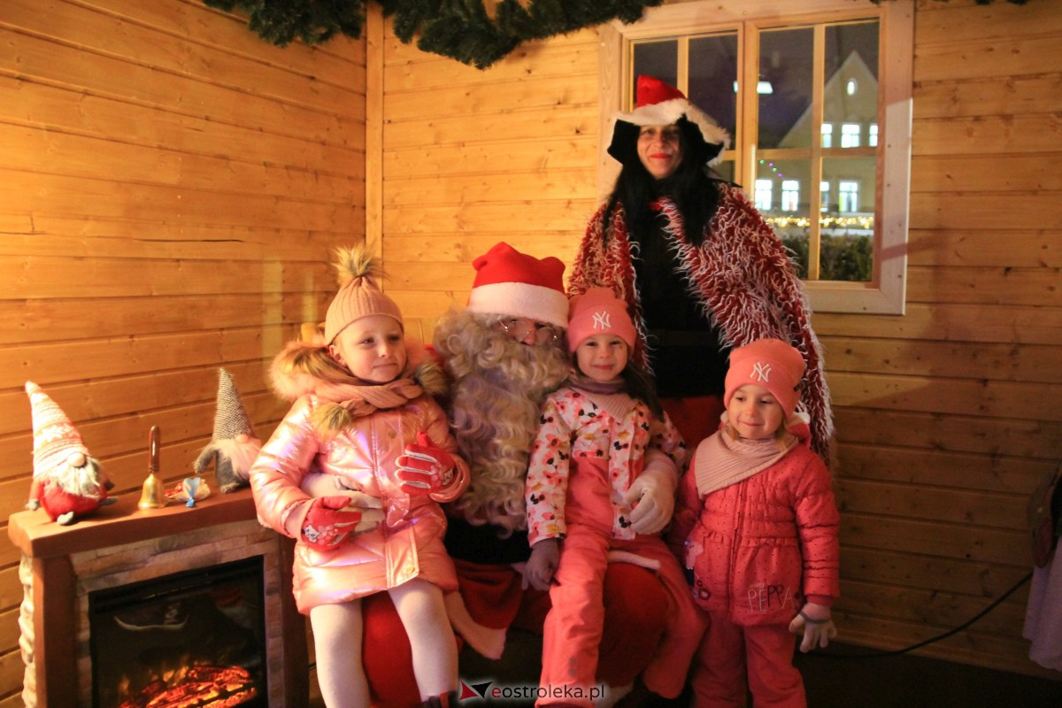 Święty Mikołaj przyjechał do Ostrołęki! [06.12.2023] - zdjęcie #52 - eOstroleka.pl