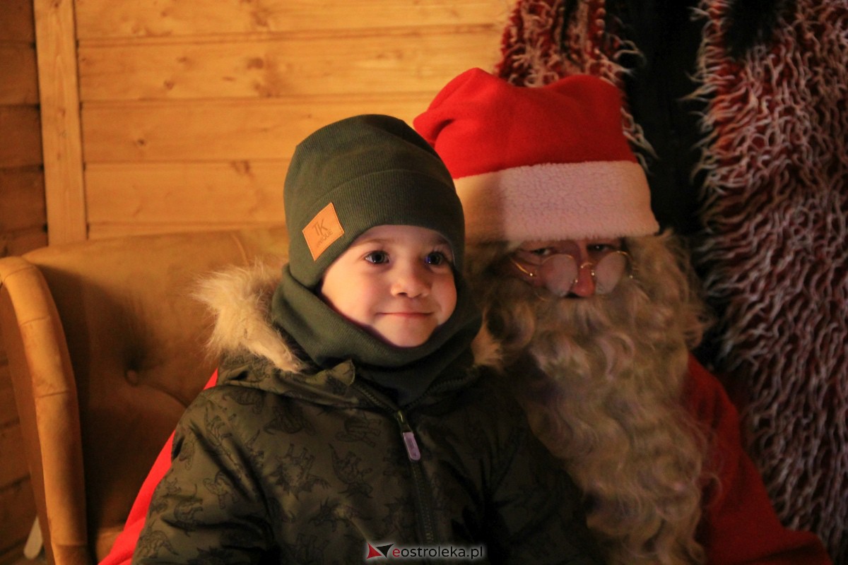 Święty Mikołaj przyjechał do Ostrołęki! [06.12.2023] - zdjęcie #46 - eOstroleka.pl