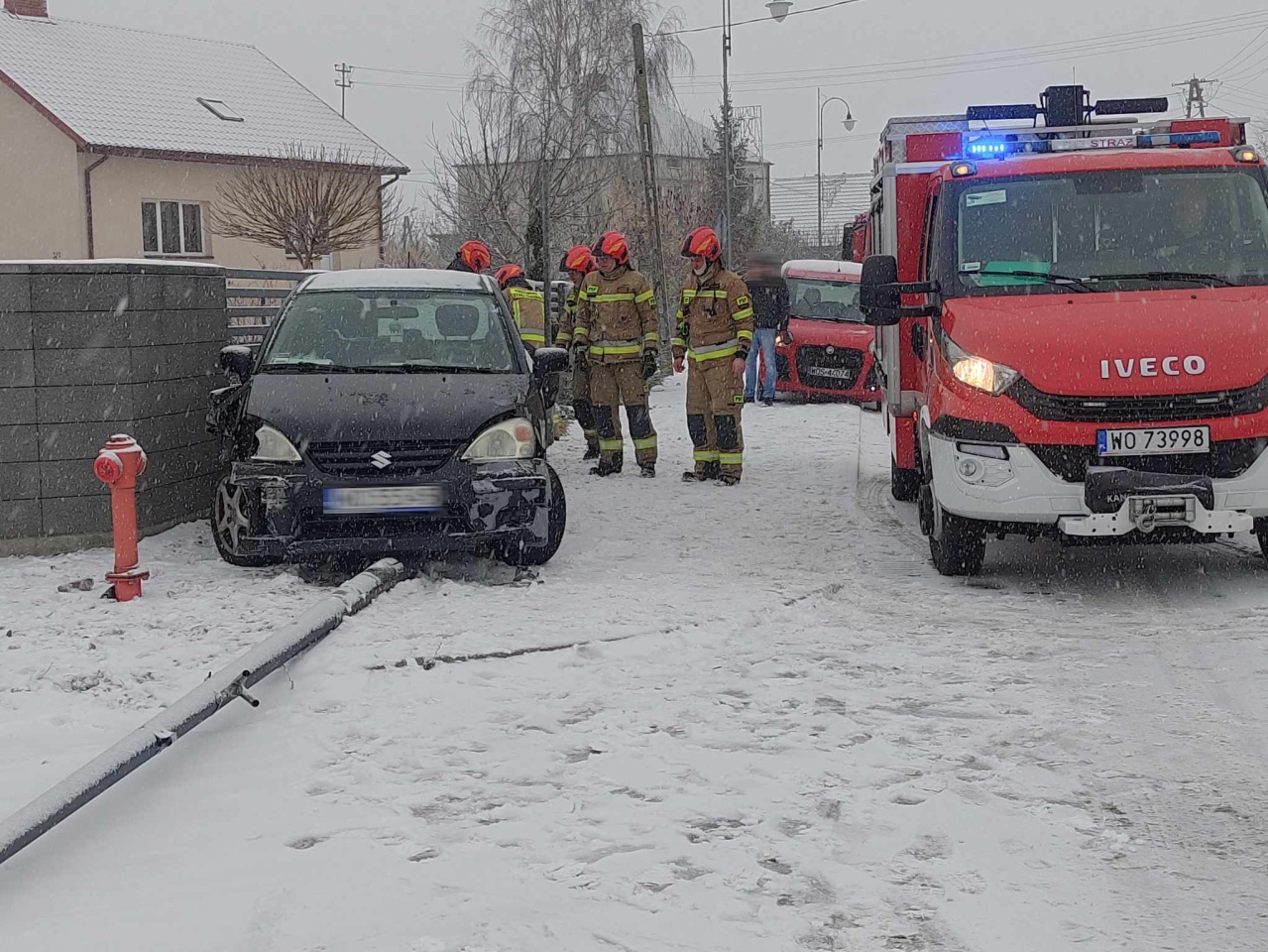 Wypadek w Rzekuniu [07.12.2023] - zdjęcie #1 - eOstroleka.pl