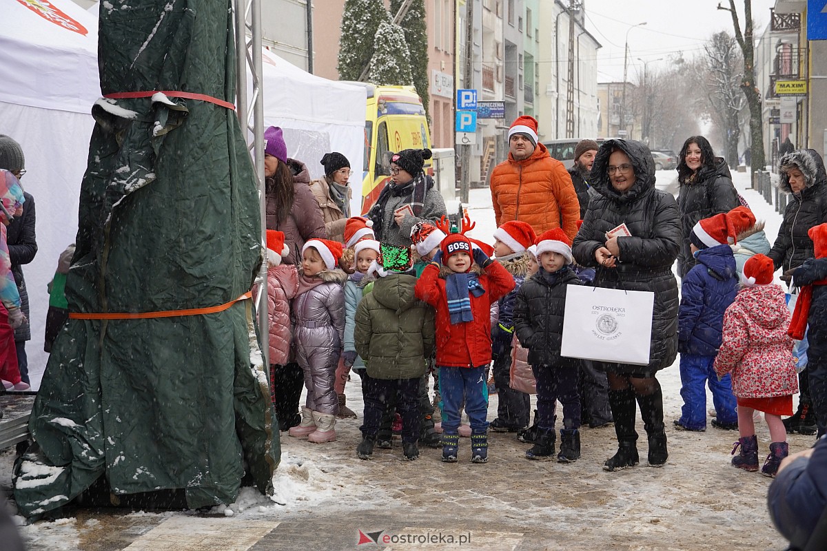 I Kurpiowski Jarmark Bożonarodzeniowy w Ostrołęce - występy przedszkolaków [07.12.2023] - zdjęcie #119 - eOstroleka.pl