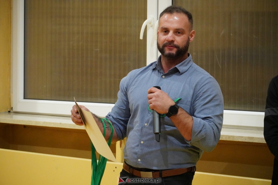 Koszykarski klimat w SP 1 [07.12.2023] - zdjęcie #45 - eOstroleka.pl