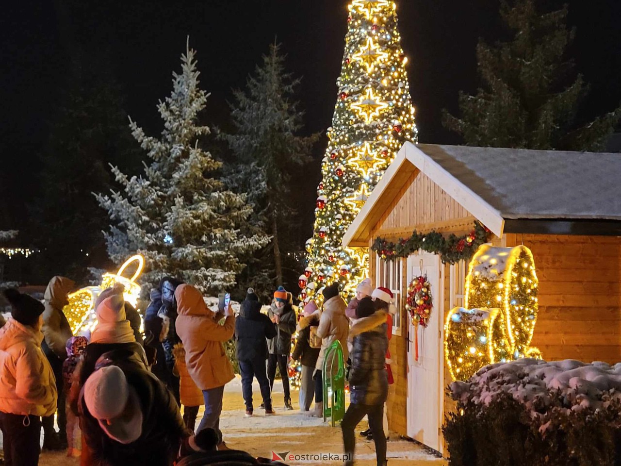 Kurpiowski Jarmark Bożonarodzeniowy - dzień drugi [7.12.2023] - zdjęcie #76 - eOstroleka.pl