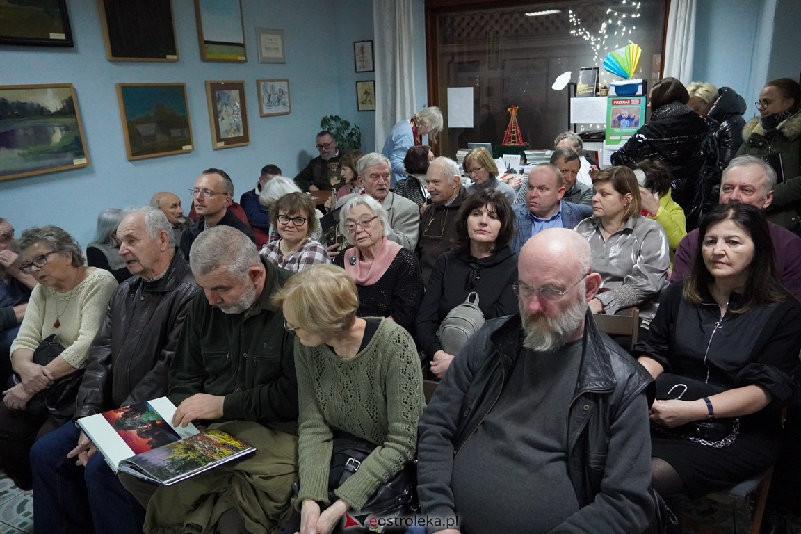 „Kurpie muśnięte czarami” - Spotkanie autorskie z Markiem Sygułą [8.12.2023] - zdjęcie #14 - eOstroleka.pl