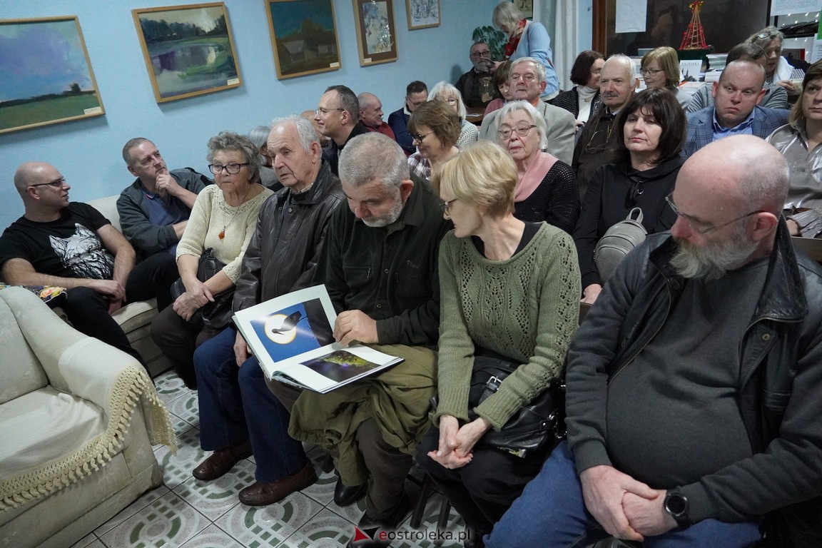 „Kurpie muśnięte czarami” - Spotkanie autorskie z Markiem Sygułą [8.12.2023] - zdjęcie #7 - eOstroleka.pl