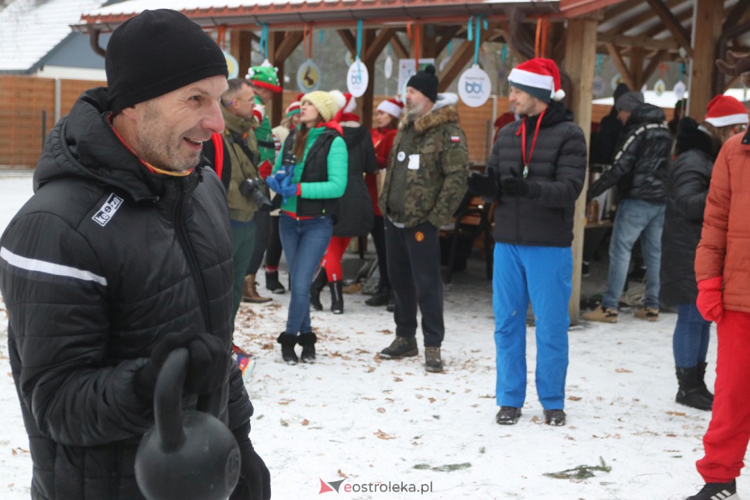 Wigilia na sportowo w Aleksandrowie [9.12.2023] - zdjęcie #4 - eOstroleka.pl