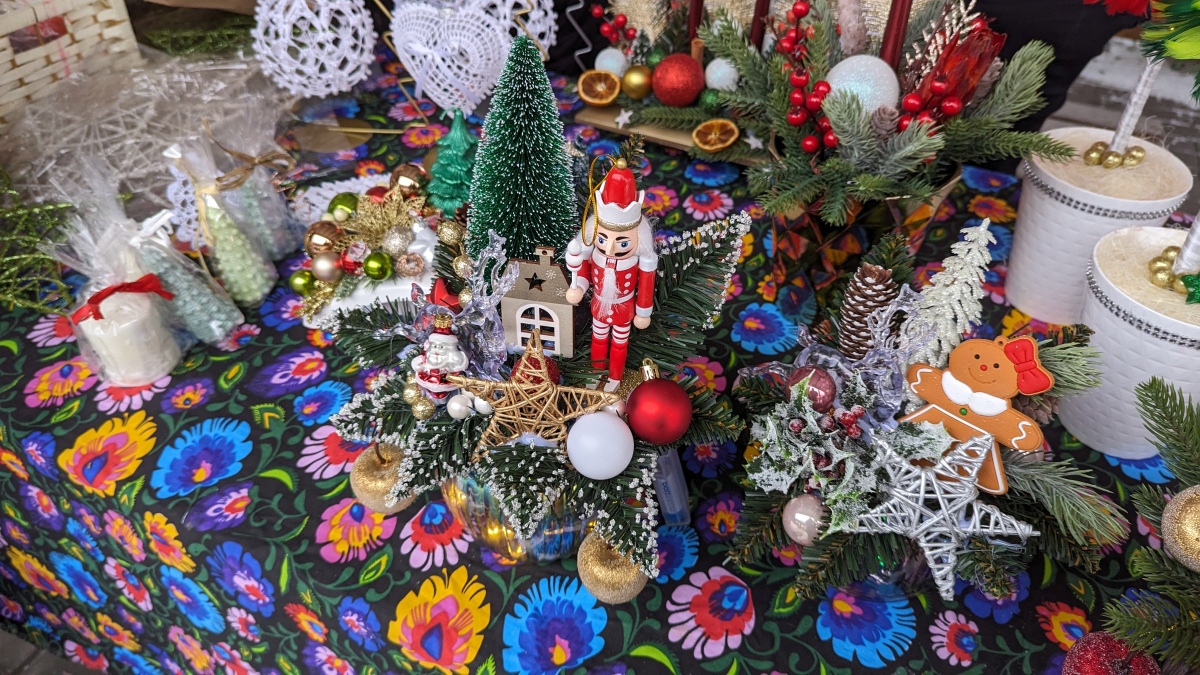 Jarmark Bożonarodzeniowy w Czerwinie [10.12.2023] - zdjęcie #20 - eOstroleka.pl