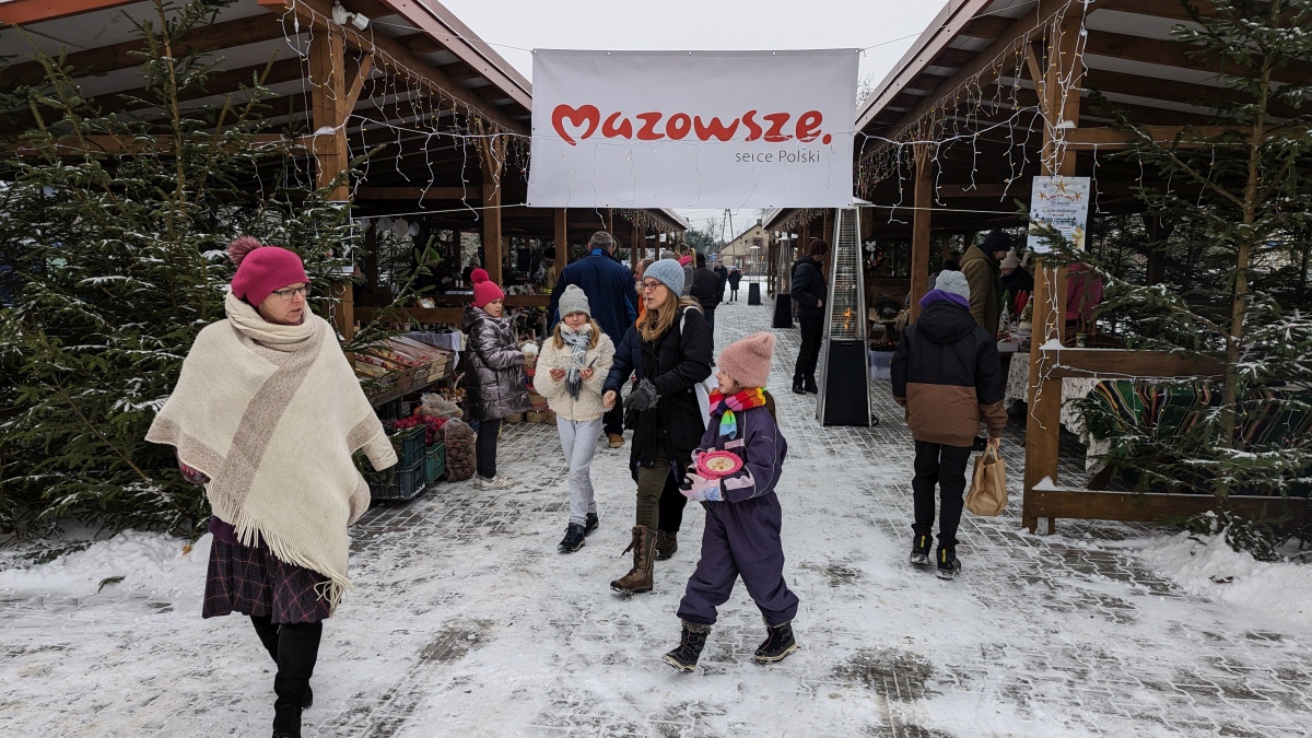 Jarmark Bożonarodzeniowy w Czerwinie [10.12.2023] - zdjęcie #18 - eOstroleka.pl