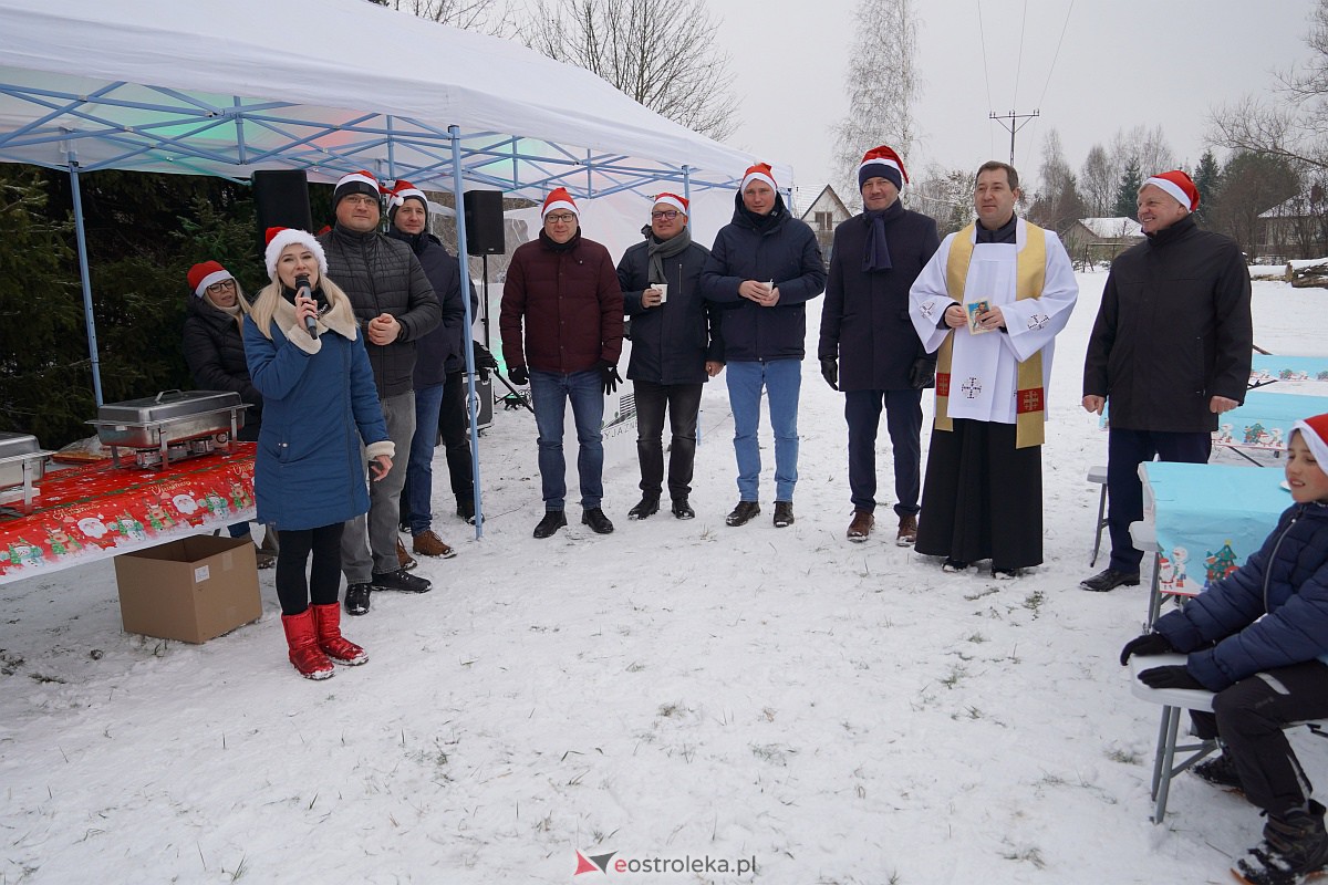 Wigilia na Osiedlu Łazek [10.12.2023] - zdjęcie #114 - eOstroleka.pl