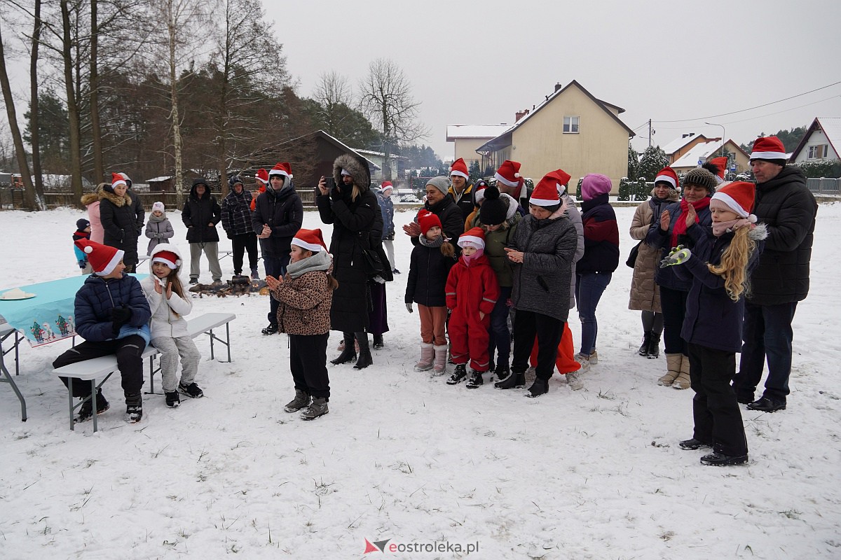 Wigilia na Osiedlu Łazek [10.12.2023] - zdjęcie #108 - eOstroleka.pl