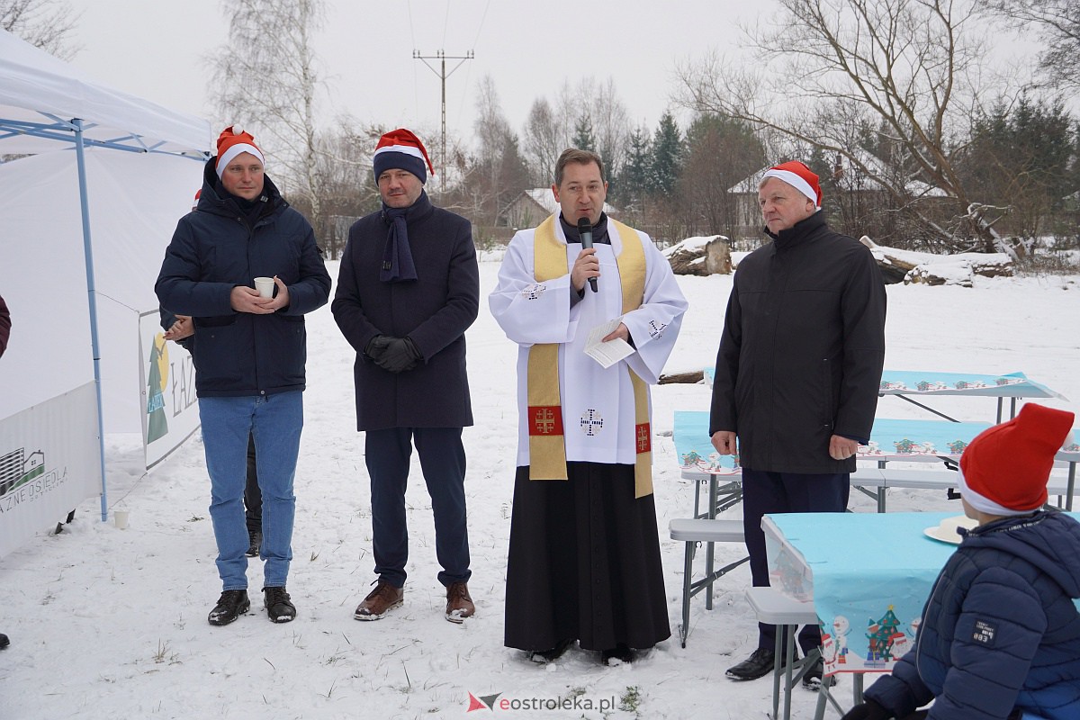 Wigilia na Osiedlu Łazek [10.12.2023] - zdjęcie #103 - eOstroleka.pl