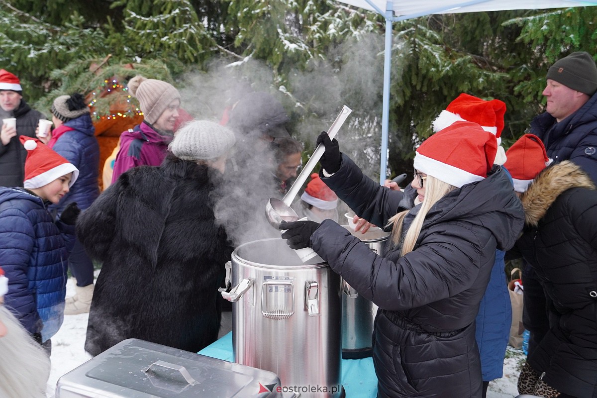 Wigilia na Osiedlu Łazek [10.12.2023] - zdjęcie #79 - eOstroleka.pl
