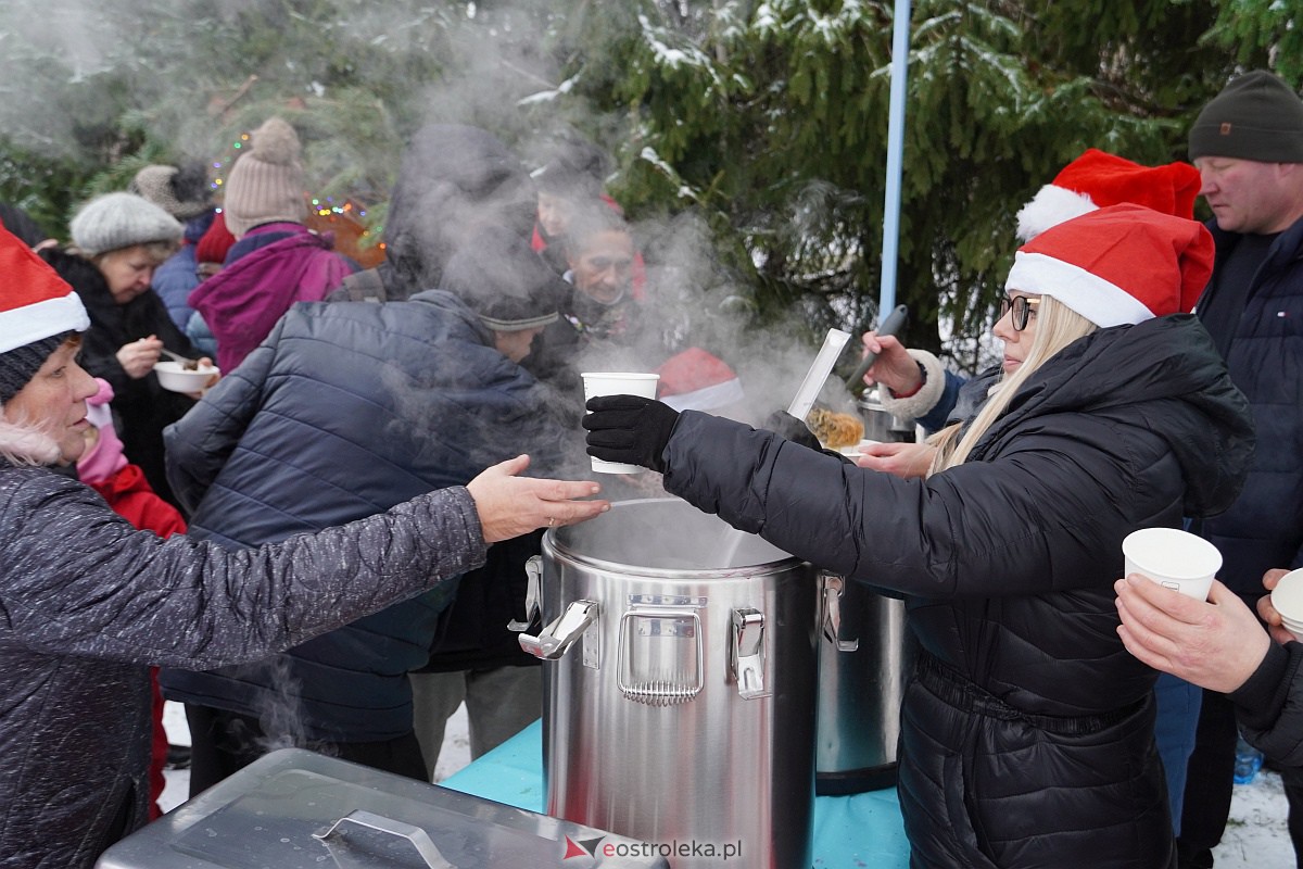 Wigilia na Osiedlu Łazek [10.12.2023] - zdjęcie #73 - eOstroleka.pl