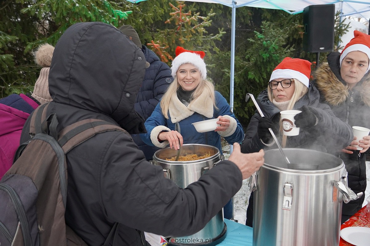 Wigilia na Osiedlu Łazek [10.12.2023] - zdjęcie #69 - eOstroleka.pl