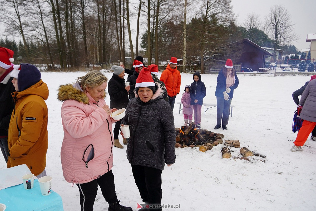 Wigilia na Osiedlu Łazek [10.12.2023] - zdjęcie #62 - eOstroleka.pl