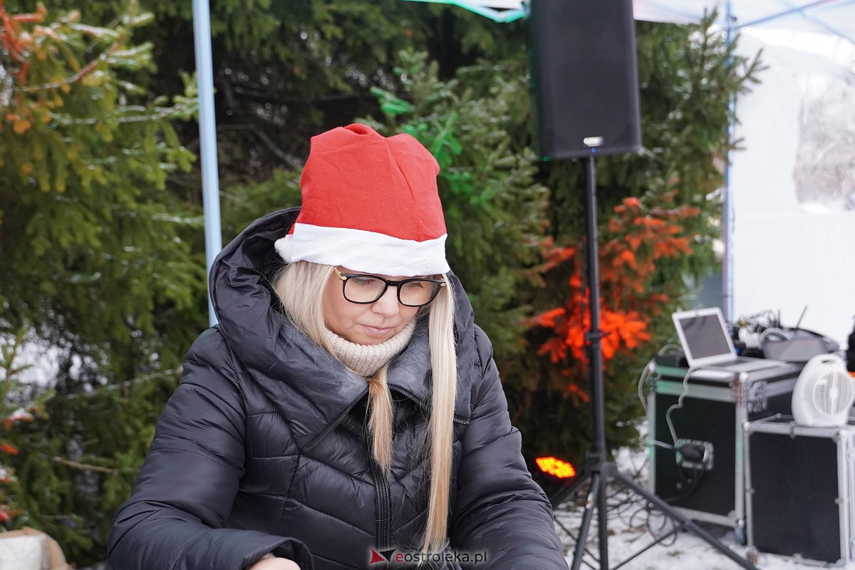 Wigilia na Osiedlu Łazek [10.12.2023] - zdjęcie #44 - eOstroleka.pl