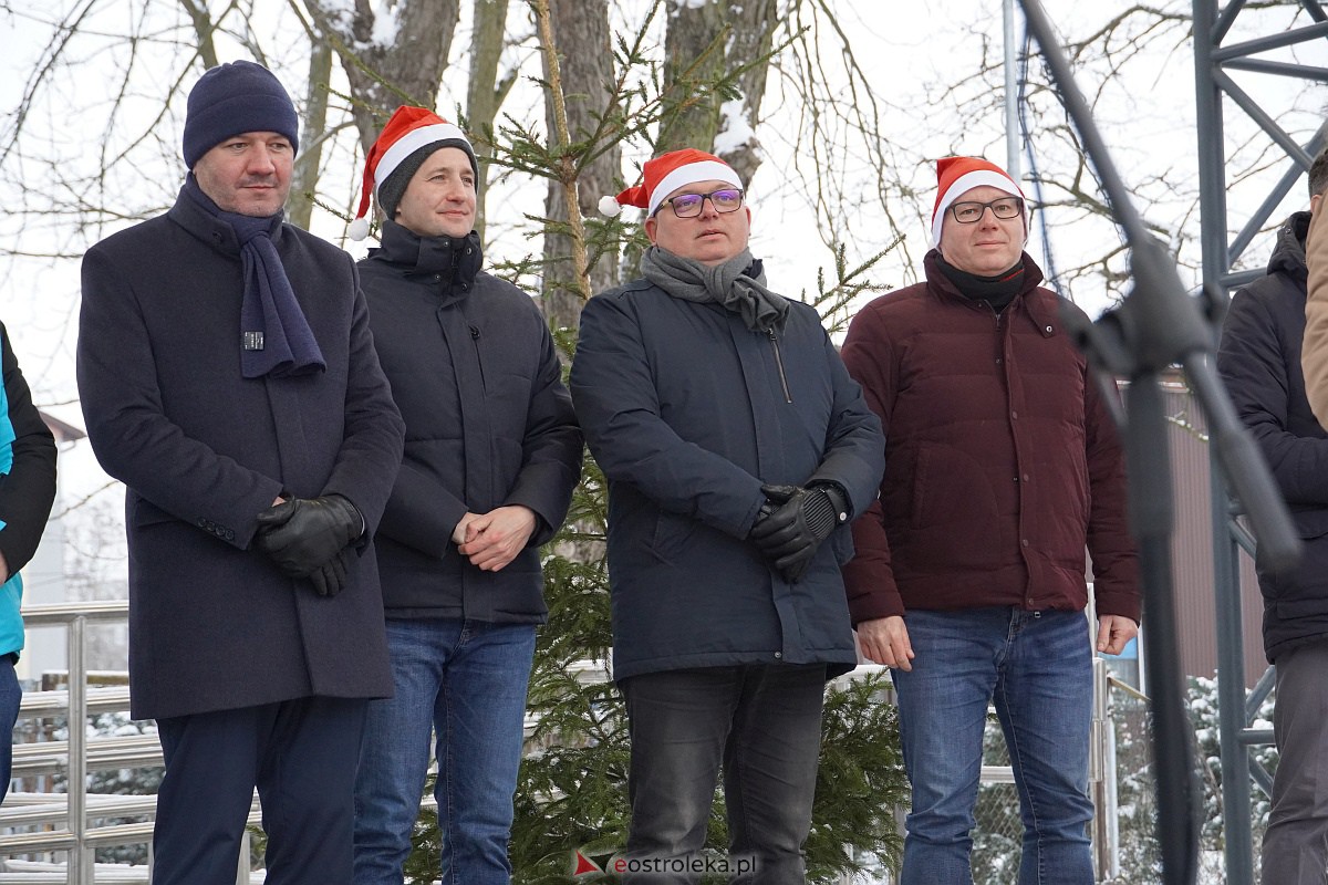 Wigilia na Osiedlu Stacja [10.12.2023] - zdjęcie #91 - eOstroleka.pl