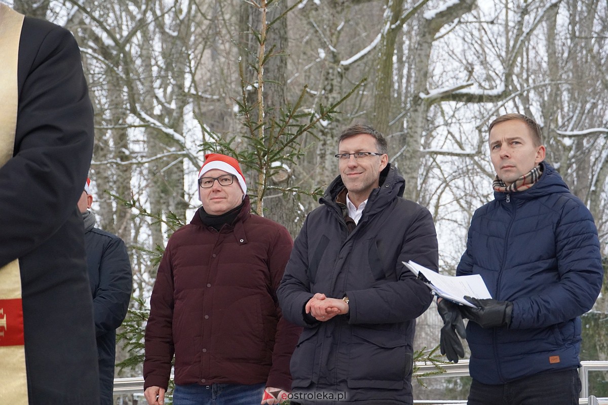 Wigilia na Osiedlu Stacja [10.12.2023] - zdjęcie #90 - eOstroleka.pl