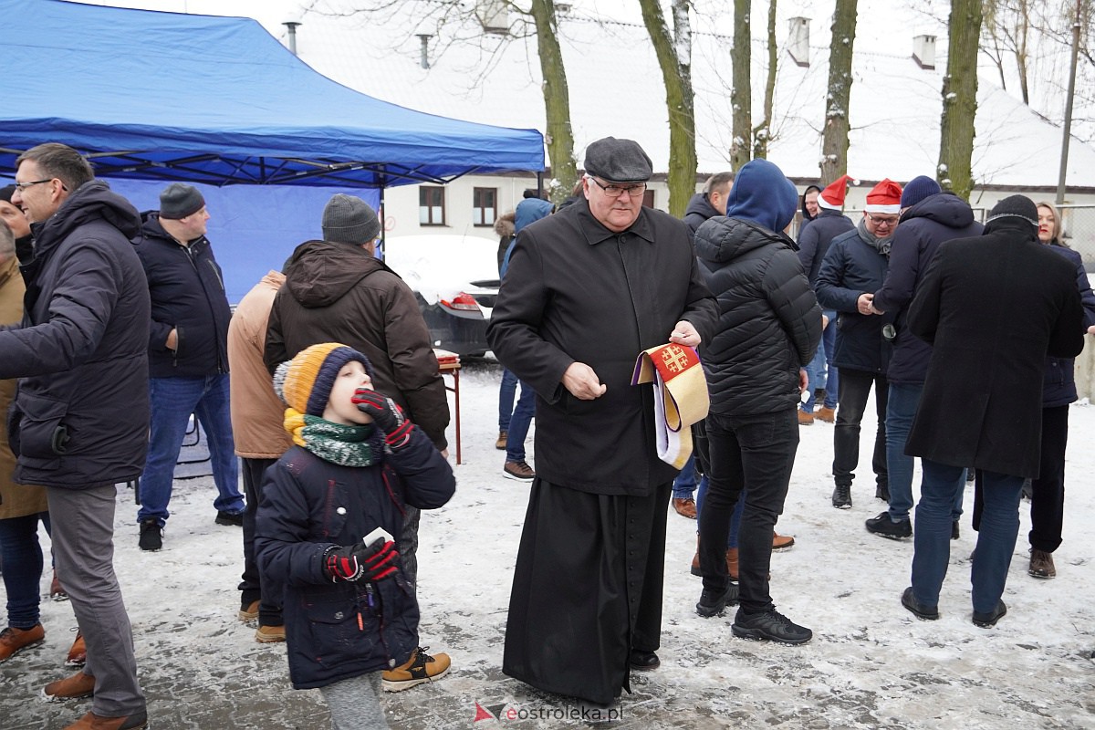 Wigilia na Osiedlu Stacja [10.12.2023] - zdjęcie #37 - eOstroleka.pl