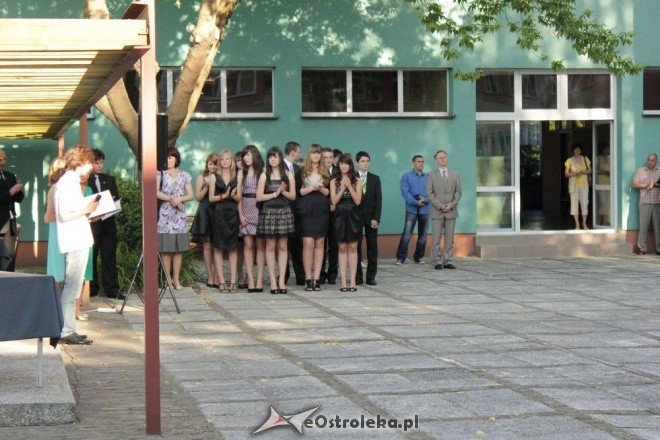 Bal Gimnazjalny w Gimnazjum nr 1 (04.06.2011) - zdjęcie #36 - eOstroleka.pl