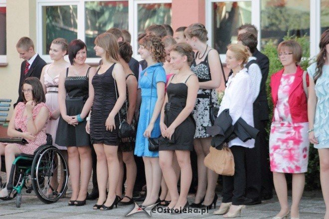 Bal Gimnazjalny w Gimnazjum nr 1 (04.06.2011) - zdjęcie #27 - eOstroleka.pl