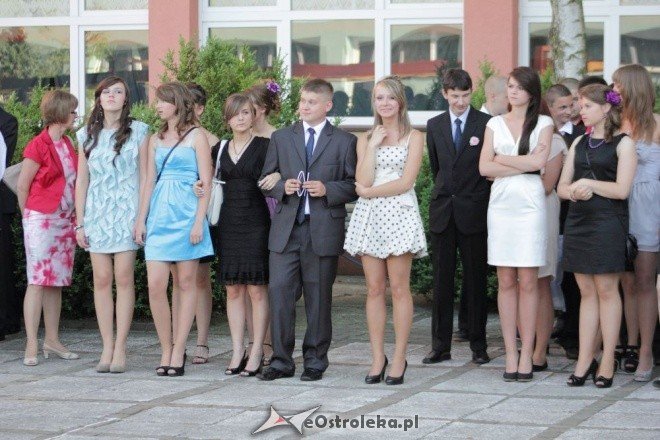 Bal Gimnazjalny w Gimnazjum nr 1 (04.06.2011) - zdjęcie #26 - eOstroleka.pl