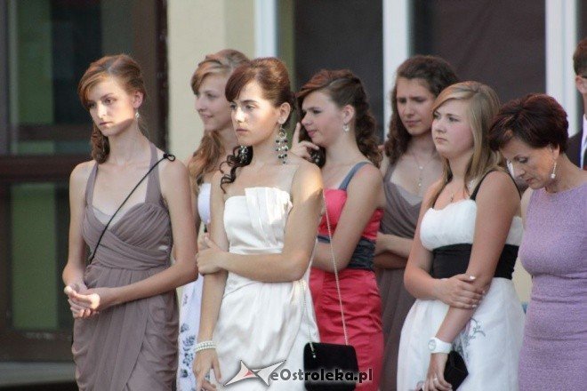 Bal Gimnazjalny w Gimnazjum nr 1 (04.06.2011) - zdjęcie #18 - eOstroleka.pl