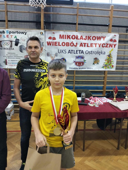 Mikołajkowy Wielobój Atletyczny w SP 10 - zdjęcie #2 - eOstroleka.pl