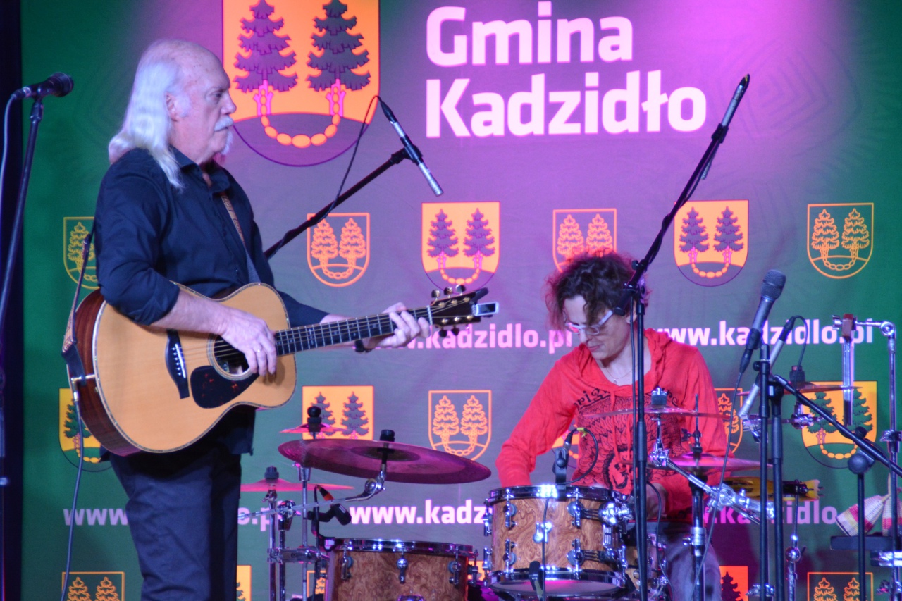 Andrzej Sikorowski wystąpił w Kadzidle [12.12.2023] - zdjęcie #1 - eOstroleka.pl