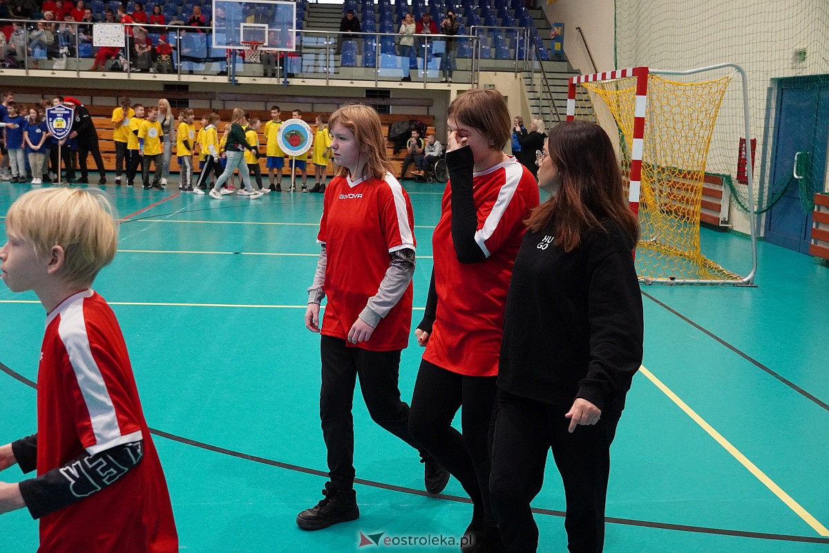 II Mikołajkowa Spartakiada Sportowa w Ostrołęce [13.12.2023] - zdjęcie #99 - eOstroleka.pl