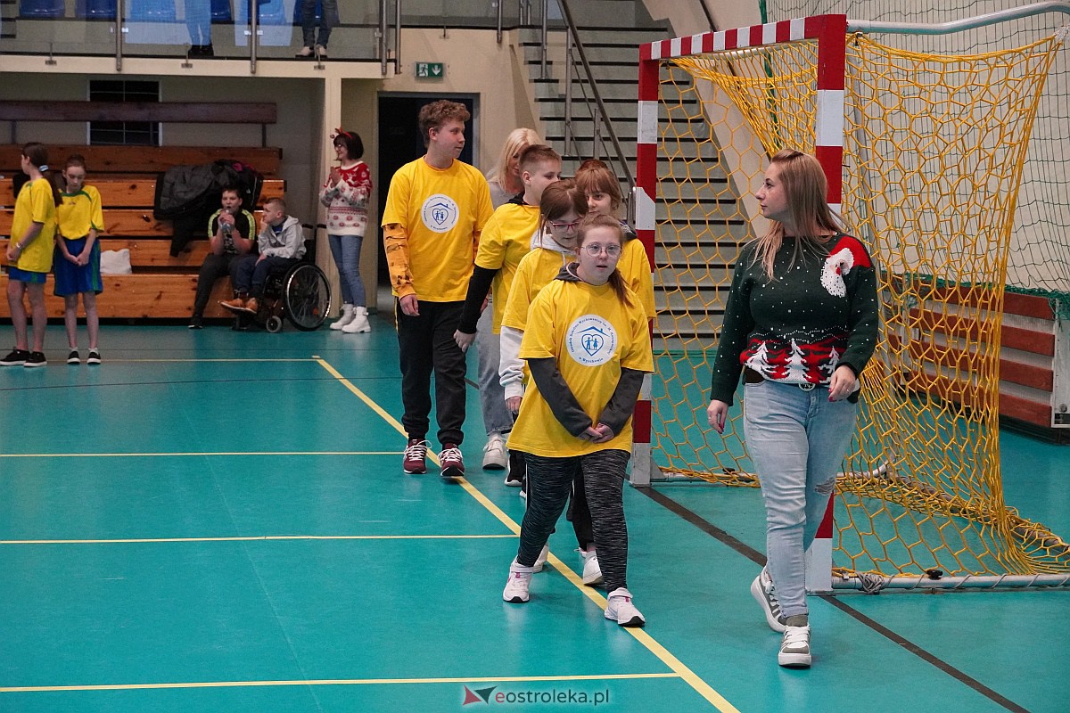 II Mikołajkowa Spartakiada Sportowa w Ostrołęce [13.12.2023] - zdjęcie #95 - eOstroleka.pl