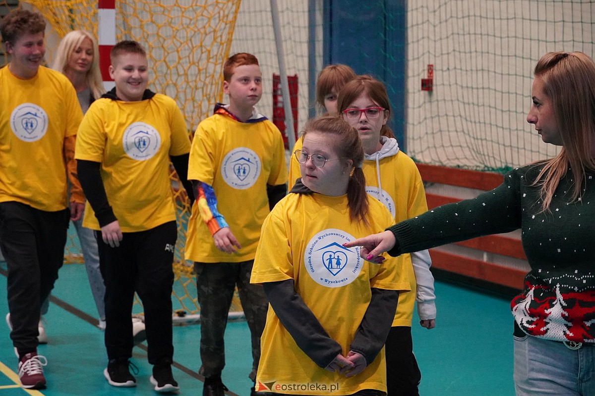 II Mikołajkowa Spartakiada Sportowa w Ostrołęce [13.12.2023] - zdjęcie #93 - eOstroleka.pl