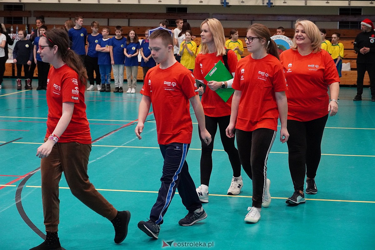 II Mikołajkowa Spartakiada Sportowa w Ostrołęce [13.12.2023] - zdjęcie #80 - eOstroleka.pl