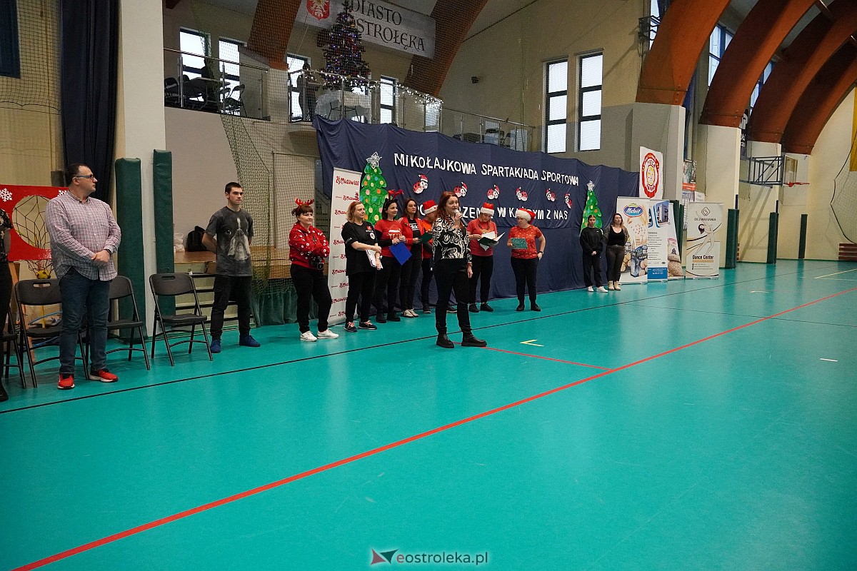 II Mikołajkowa Spartakiada Sportowa w Ostrołęce [13.12.2023] - zdjęcie #108 - eOstroleka.pl