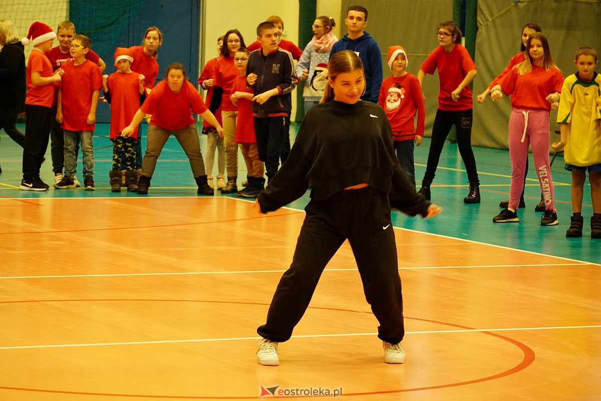 II Mikołajkowa Spartakiada Sportowa w Ostrołęce [13.12.2023] - zdjęcie #86 - eOstroleka.pl