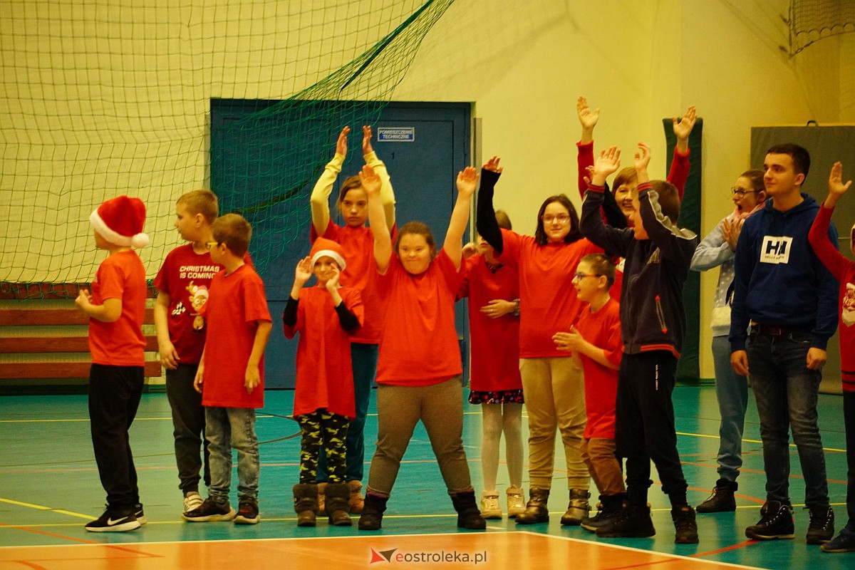 II Mikołajkowa Spartakiada Sportowa w Ostrołęce [13.12.2023] - zdjęcie #77 - eOstroleka.pl