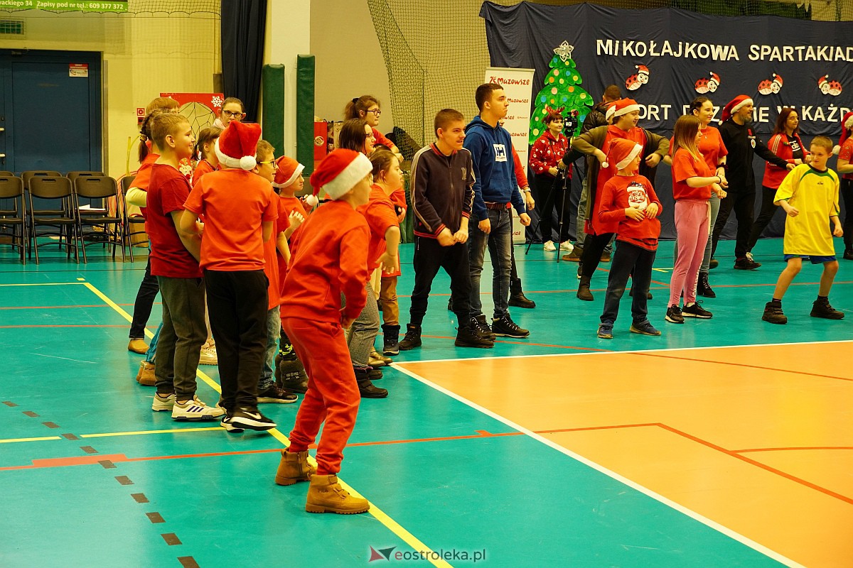 II Mikołajkowa Spartakiada Sportowa w Ostrołęce [13.12.2023] - zdjęcie #73 - eOstroleka.pl