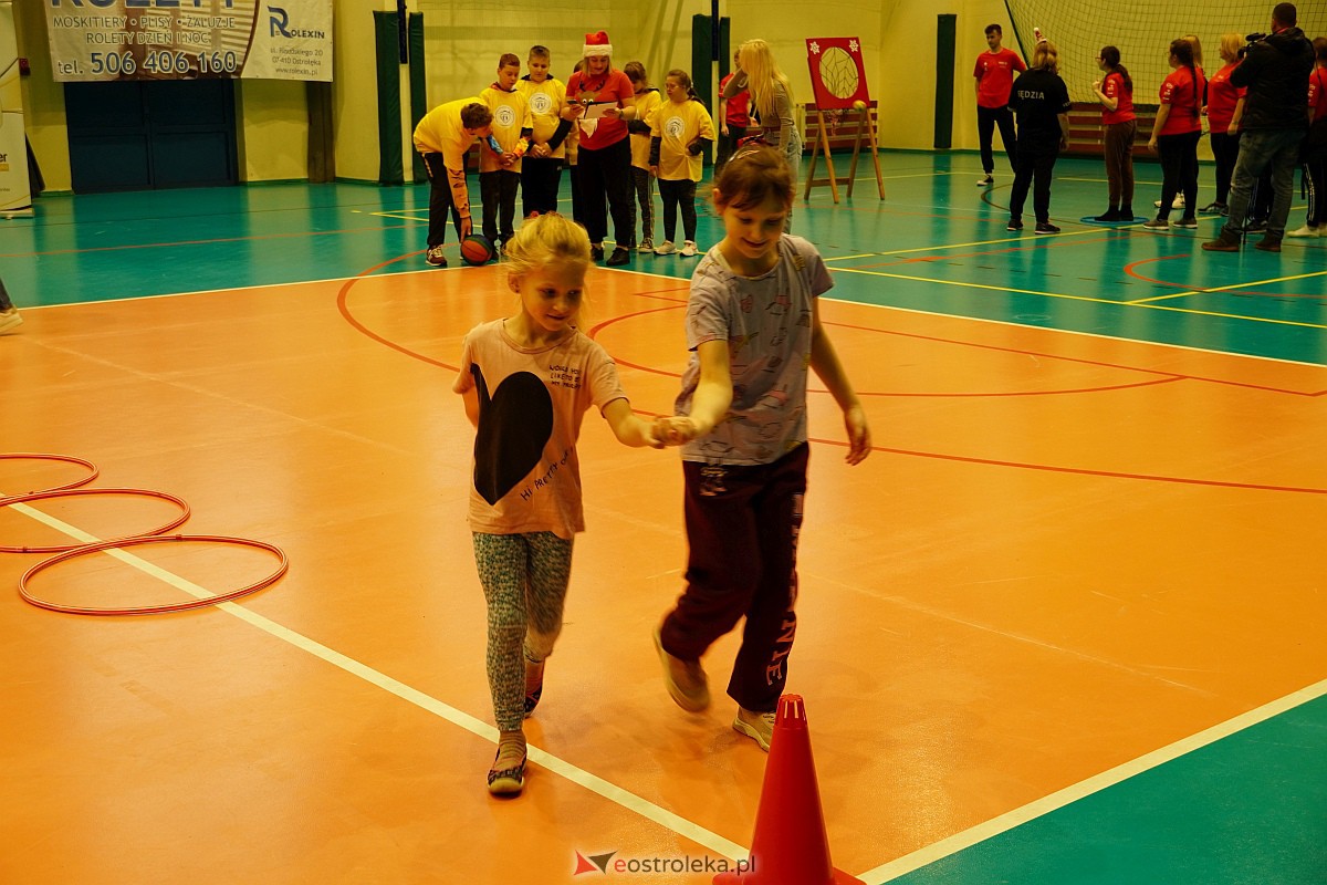 II Mikołajkowa Spartakiada Sportowa w Ostrołęce [13.12.2023] - zdjęcie #50 - eOstroleka.pl