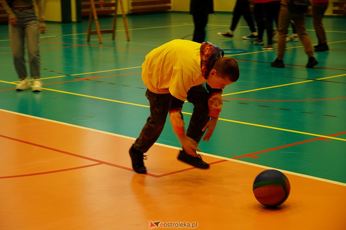II Mikołajkowa Spartakiada Sportowa w Ostrołęce [13.12.2023] - zdjęcie #45 - eOstroleka.pl